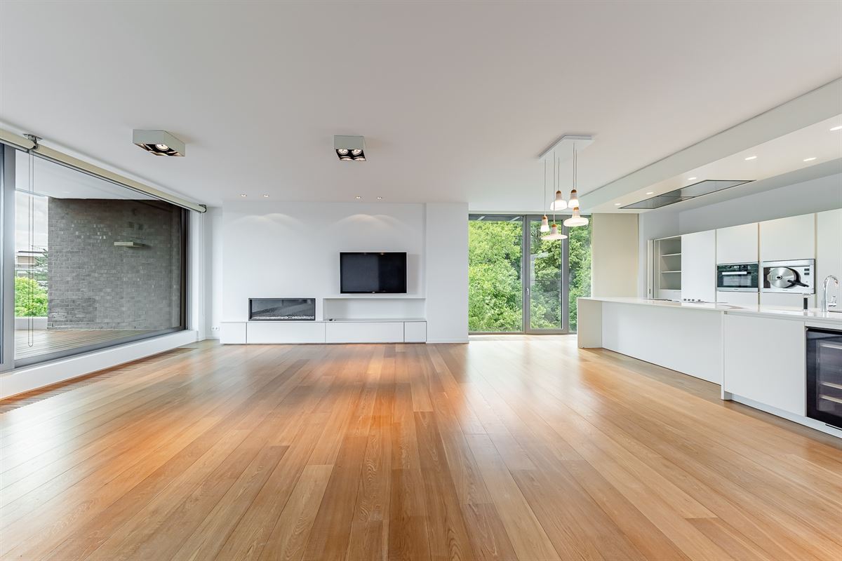 Image 6 : Appartement à 1050 IXELLES (Belgique) - Prix 3.450 €