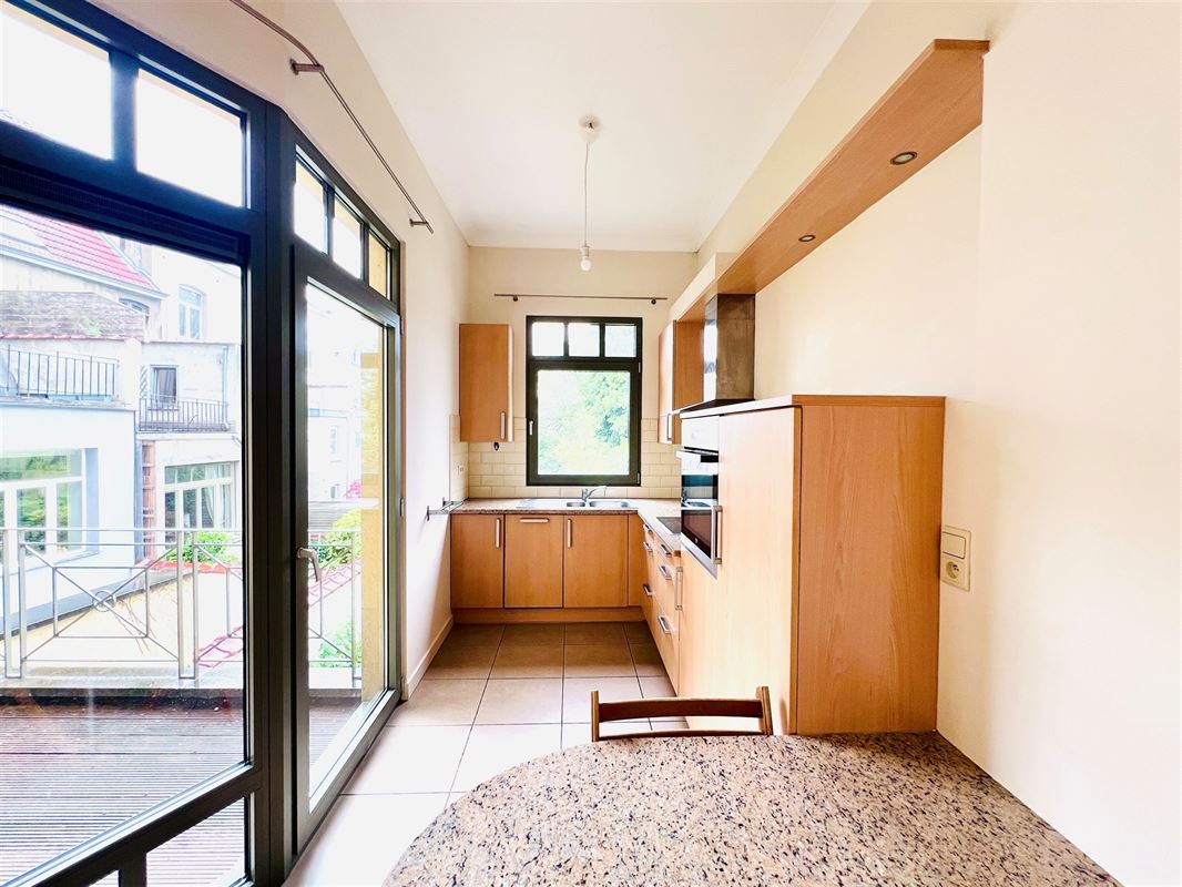 Image 3 : Appartement à 1200 WOLUWE-SAINT-LAMBERT (Belgique) - Prix 1.485 €