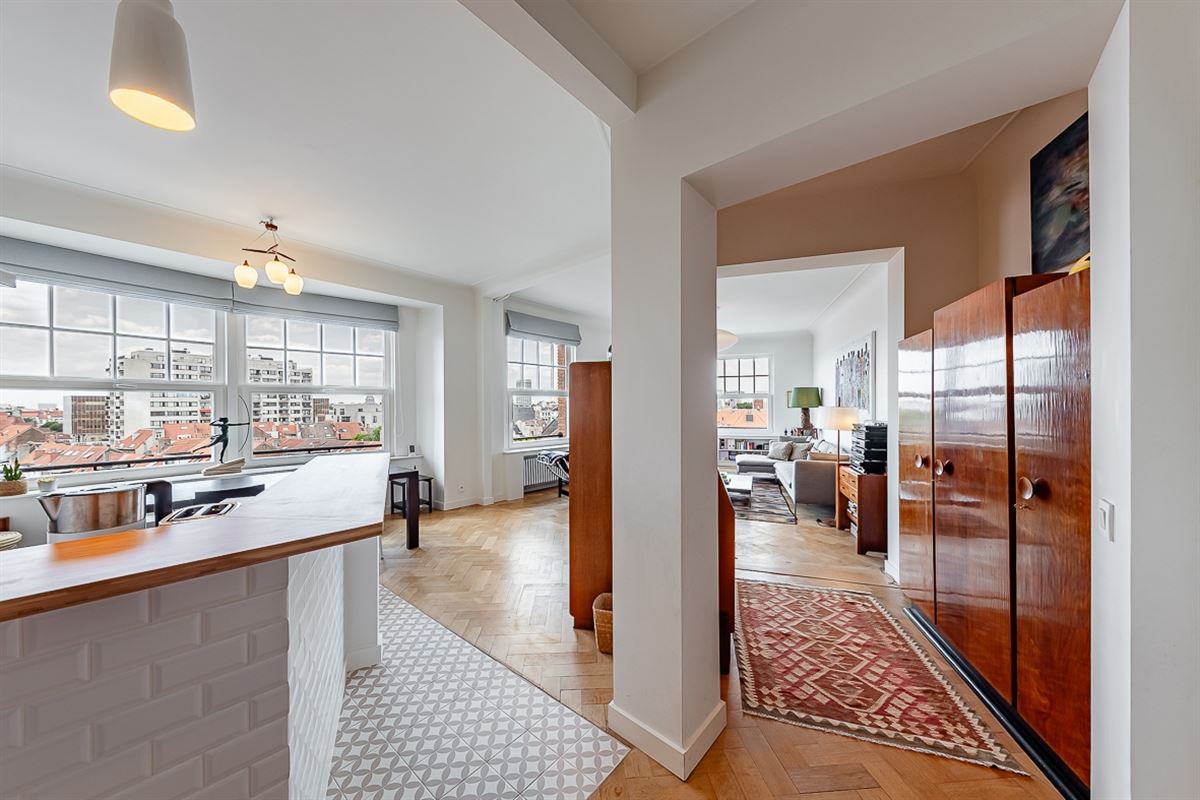 Image 6 : Appartement à 1050 IXELLES (Belgique) - Prix 2.350 €