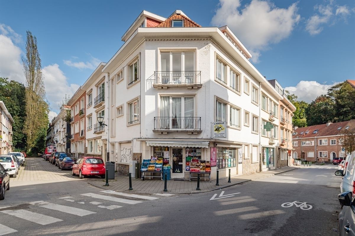 Foto 2 : Commerce te 1170 WATERMAEL-BOITSFORT (België) - Prijs € 245.000