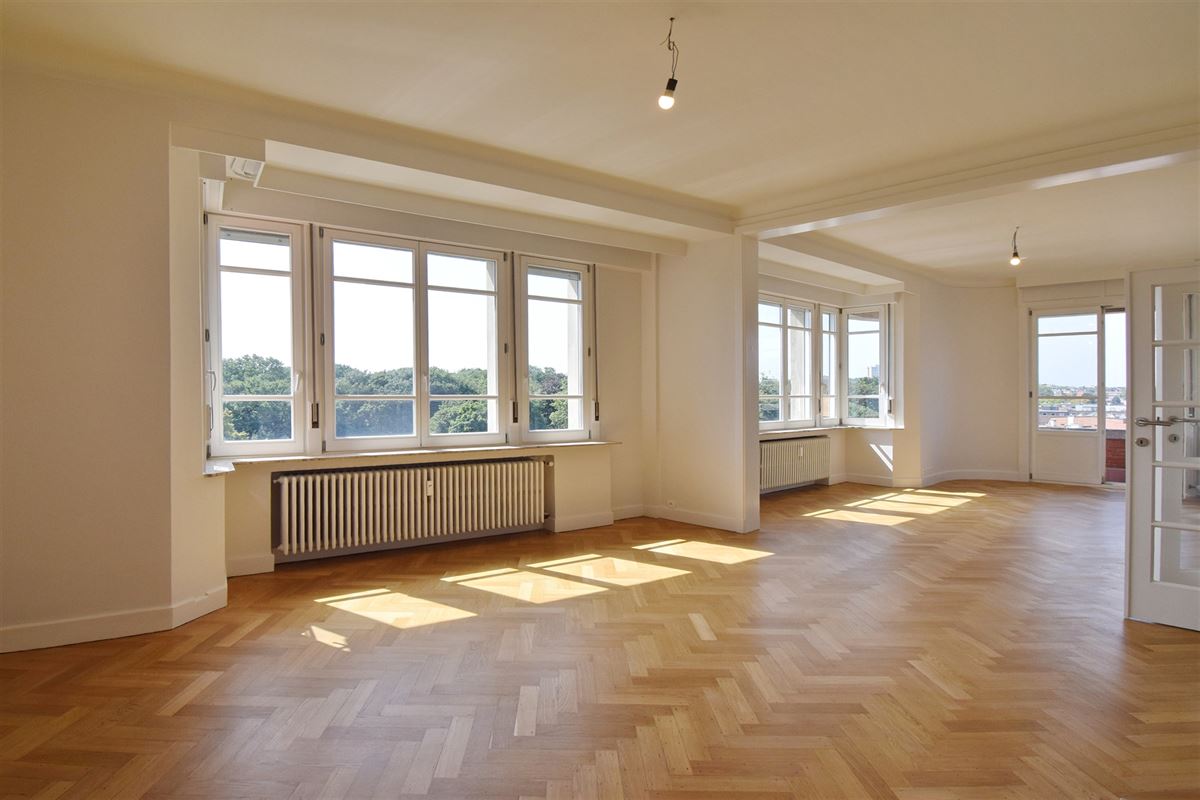 Image 2 : Appartement à 1050 BRUXELLES (Belgique) - Prix 2.150 €