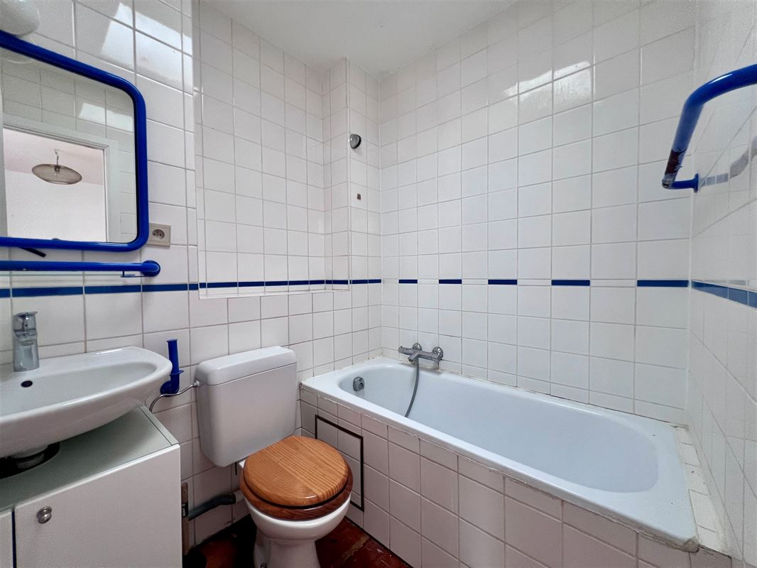 Image 6 : Appartement à 1050 IXELLES (Belgique) - Prix 875 €