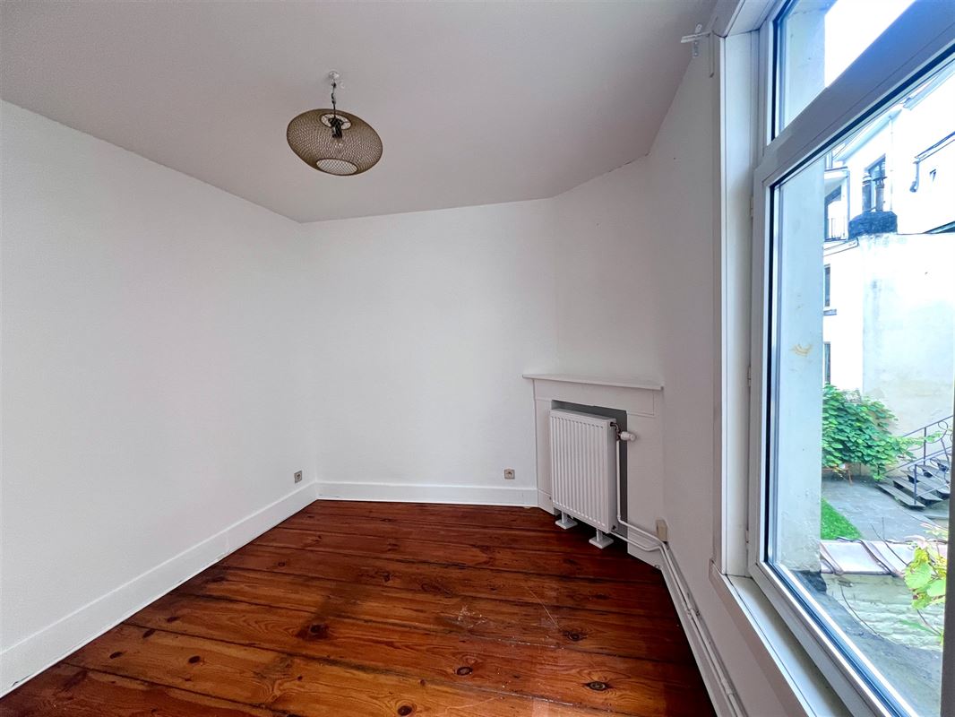 Image 4 : Appartement à 1050 IXELLES (Belgique) - Prix 875 €