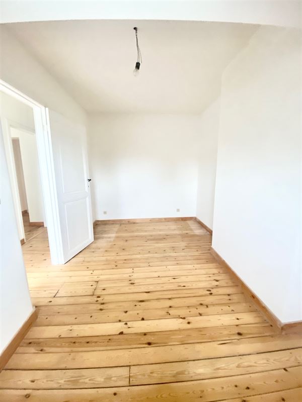 Image 12 : Apartment IN 1040 etterbeek (Belgium) - Price 1.150 €