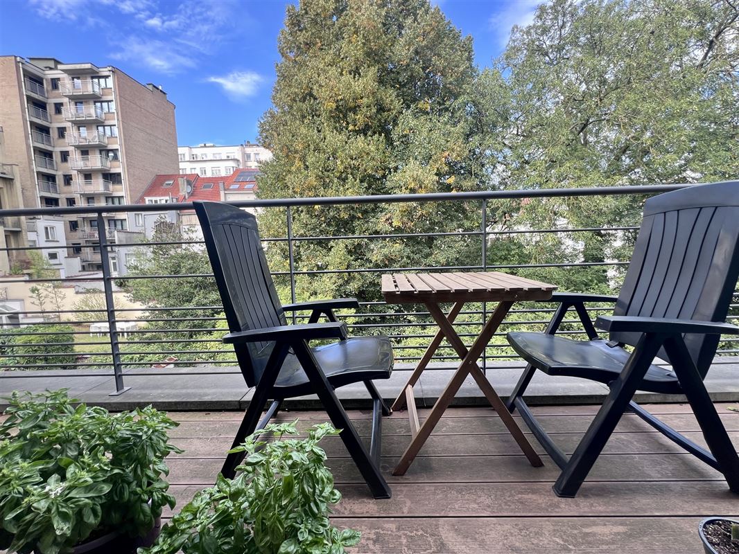 Image 1 : Appartement à 1200 WOLUWE-SAINT-LAMBERT (Belgique) - Prix 1.275 €