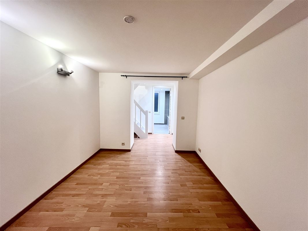 Image 6 : Appartement à 1050 IXELLES (Belgique) - Prix 1.020 €