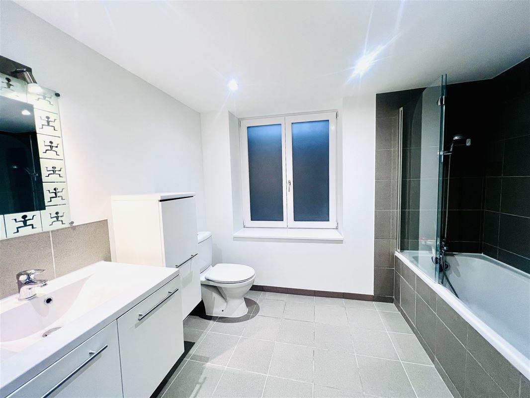 Image 5 : Appartement à 1050 IXELLES (Belgique) - Prix 1.020 €
