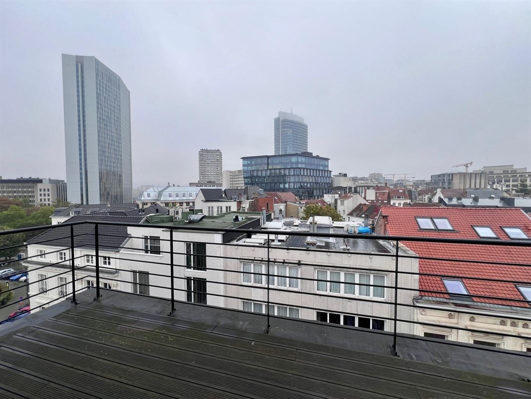 Image 2 : Appartement à 1000 BRUXELLES (Belgique) - Prix 1.225 €