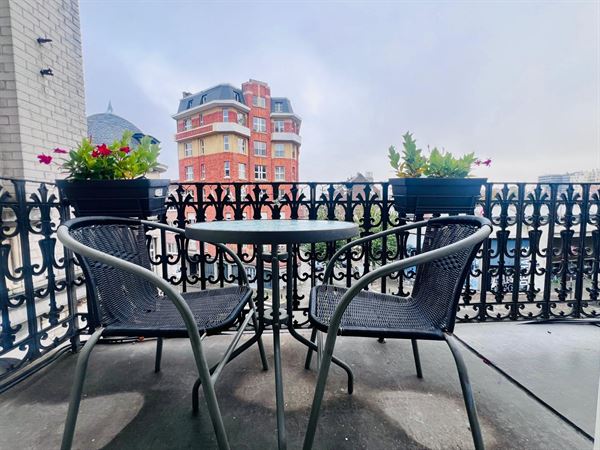 Appartement à 1050 ixelles (Belgique) - Prix 