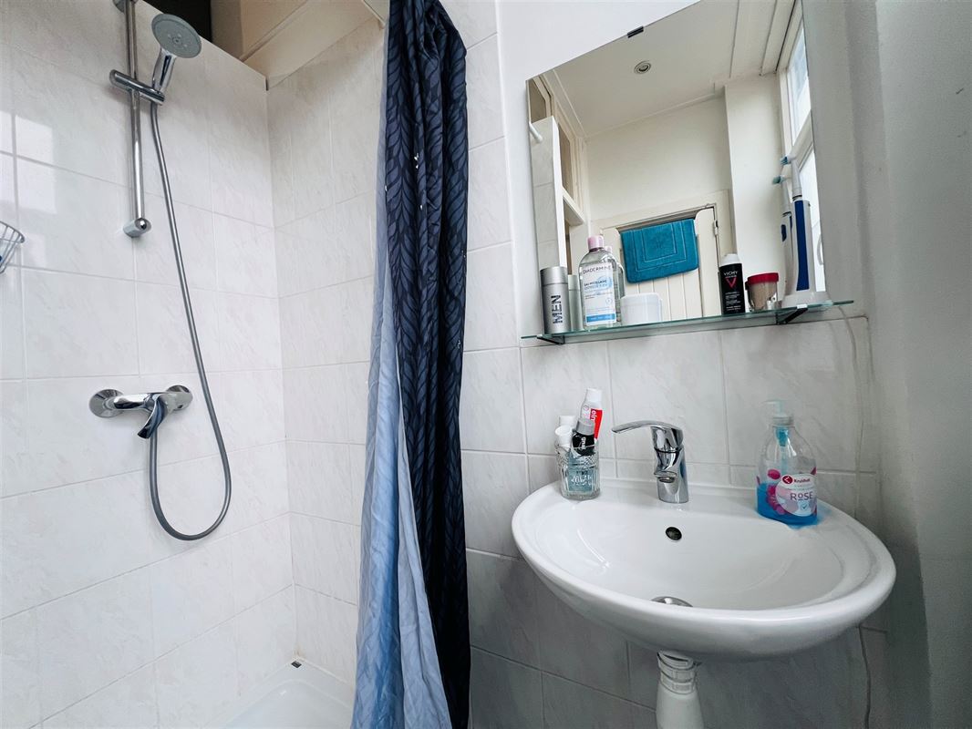Image 5 : Appartement à 1190 forest (Belgique) - Prix 800 €