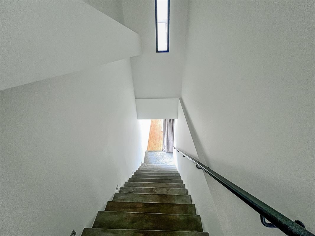Image 20 : Appartement à 1050 IXELLES (Belgique) - Prix 3.000 €