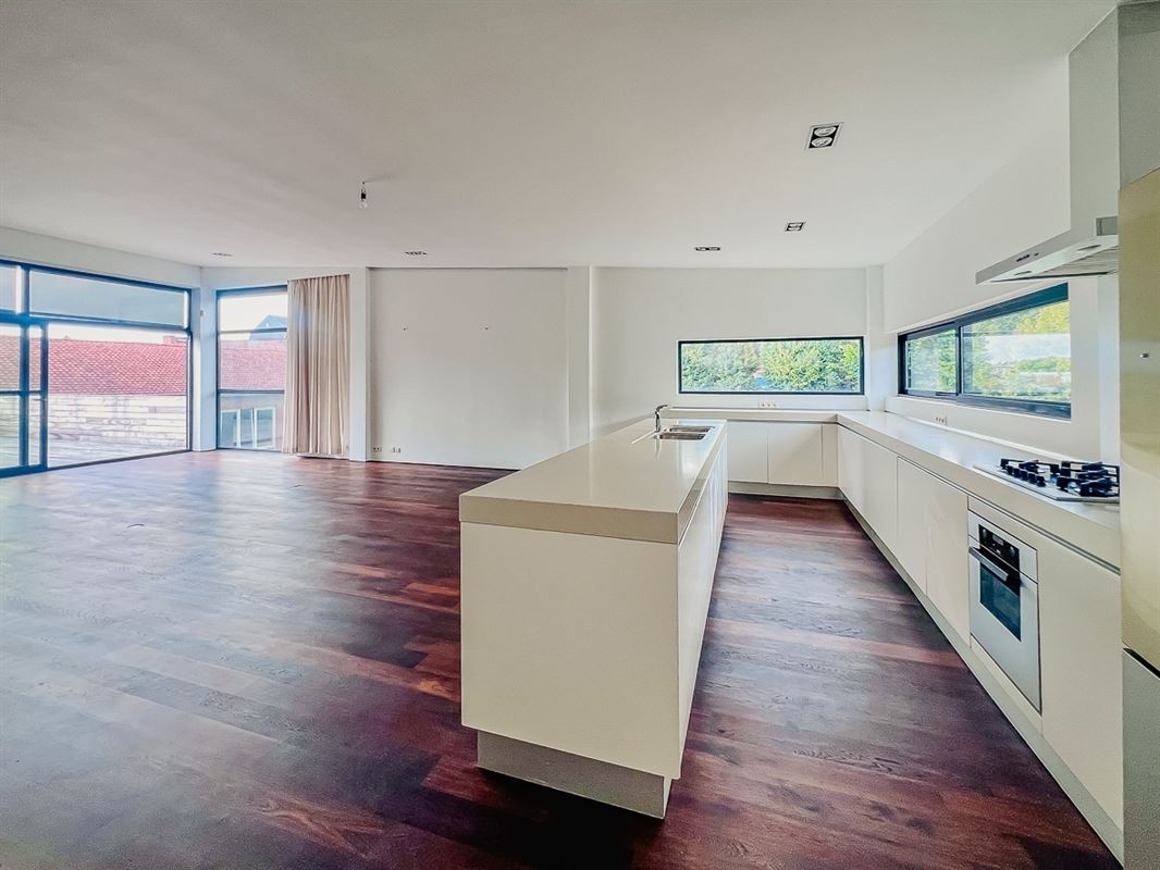 Image 5 : Appartement à 1050 IXELLES (Belgique) - Prix 3.000 €