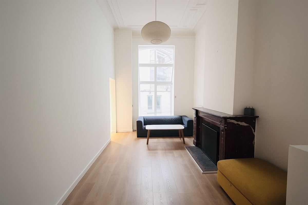 Image 2 : Appartement à 1050 IXELLES (Belgique) - Prix 1.020 €