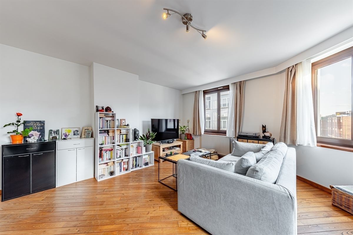 Image 2 : Apartment IN 1050 IXELLES (Belgium) - Price 295.000 €