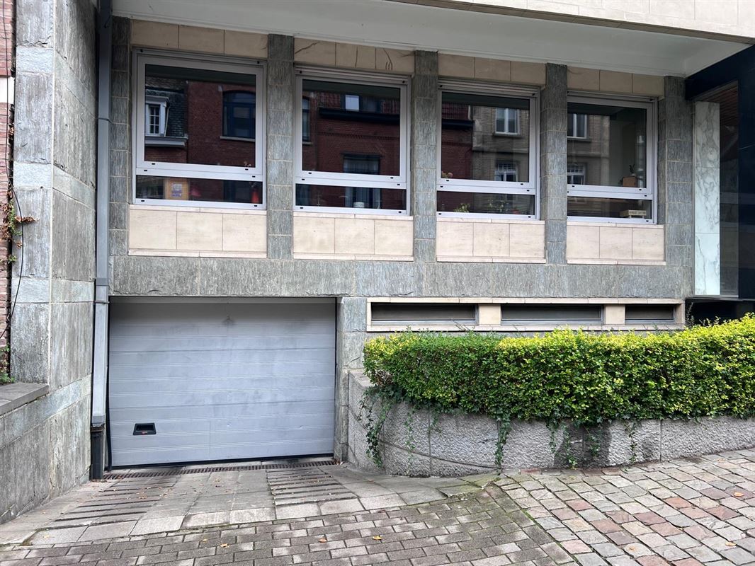 Image 2 : Box extérieur à 1050 IXELLES (Belgique) - Prix 200 €