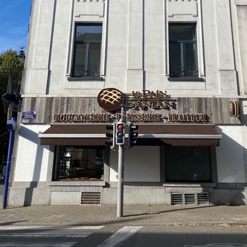 Image 12 : Appartement à 1050 IXELLES (Belgique) - Prix 1.550 €