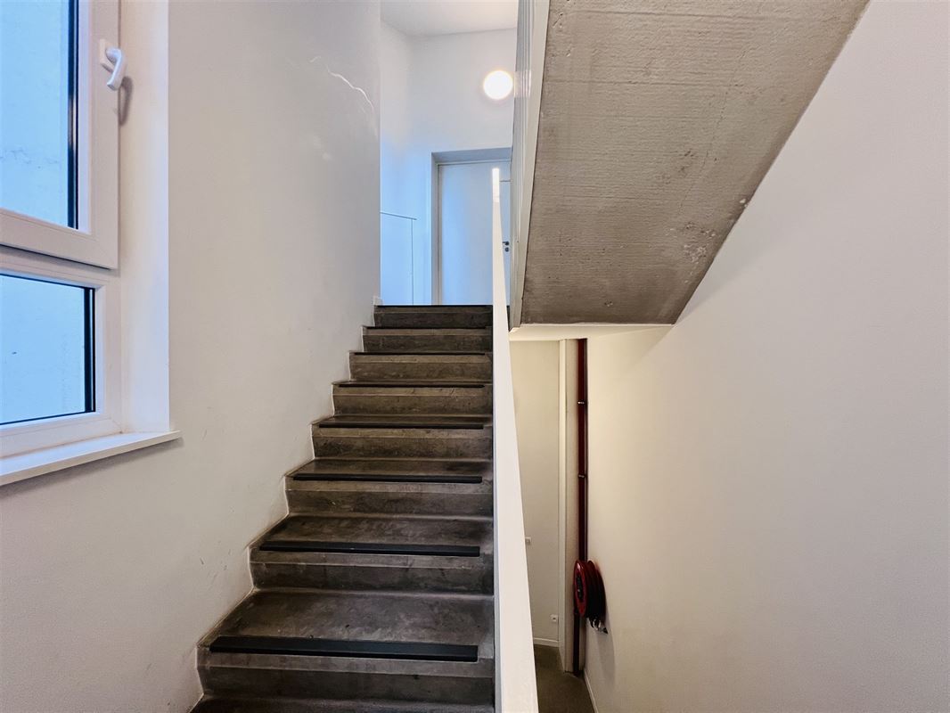 Image 10 : Appartement à 1050 IXELLES (Belgique) - Prix 1.550 €