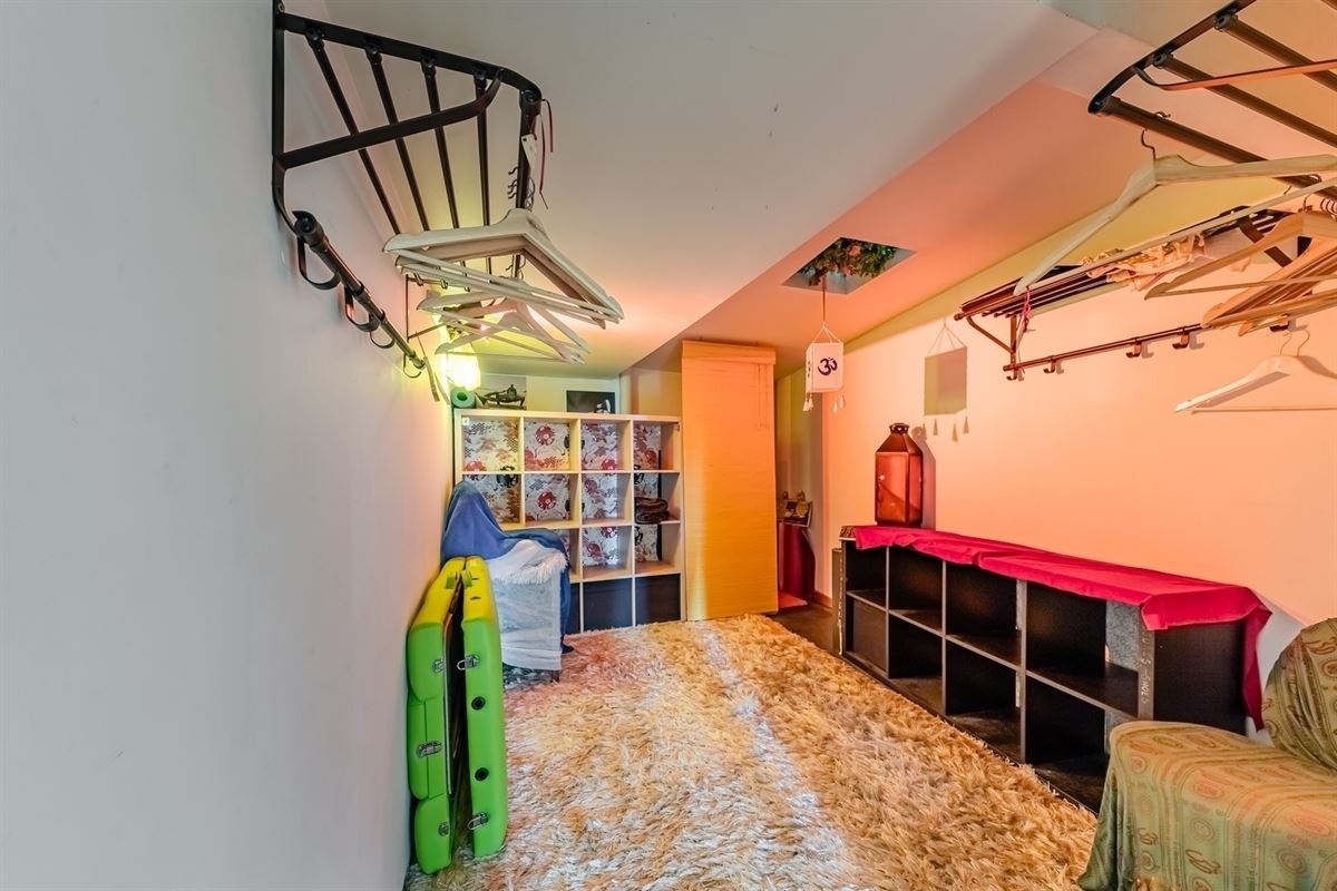 Image 8 : commercial space IN 1050 IXELLES (Belgium) - Price 230.000 €