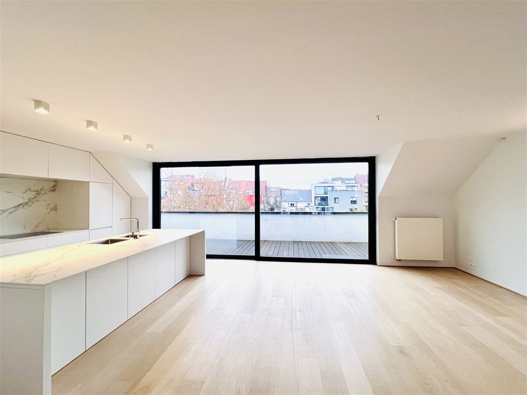 Foto 1 : Appartement te 1050 IXELLES (België) - Prijs € 2.750