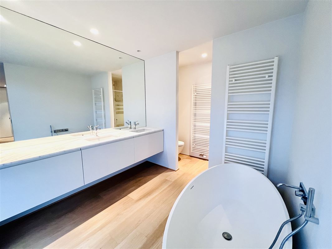 Foto 8 : Appartement te 1050 IXELLES (België) - Prijs € 2.750