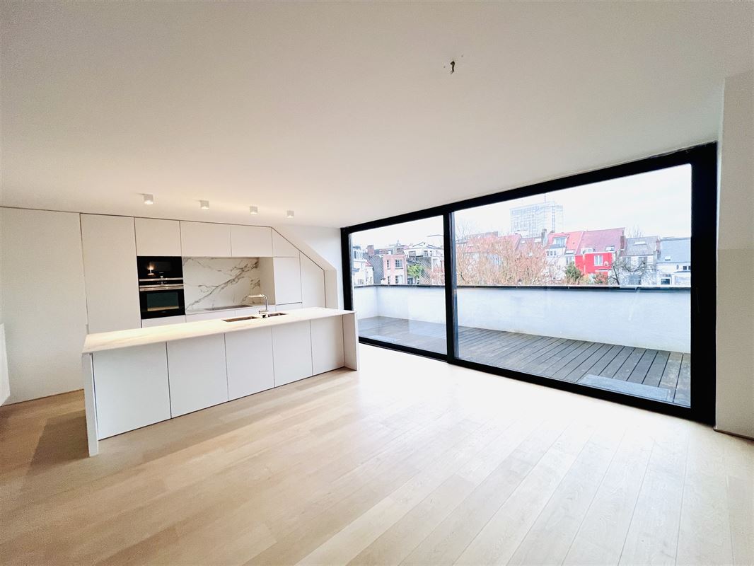 Foto 2 : Appartement te 1050 IXELLES (België) - Prijs € 2.750