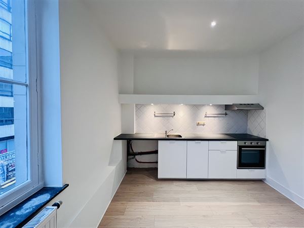 Appartement te 1060 SAINT-GILLES (België) - Prijs € 900