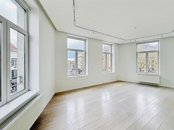 Apartment IN 1050 IXELLES (Belgium) - Price 1.550 &euro;