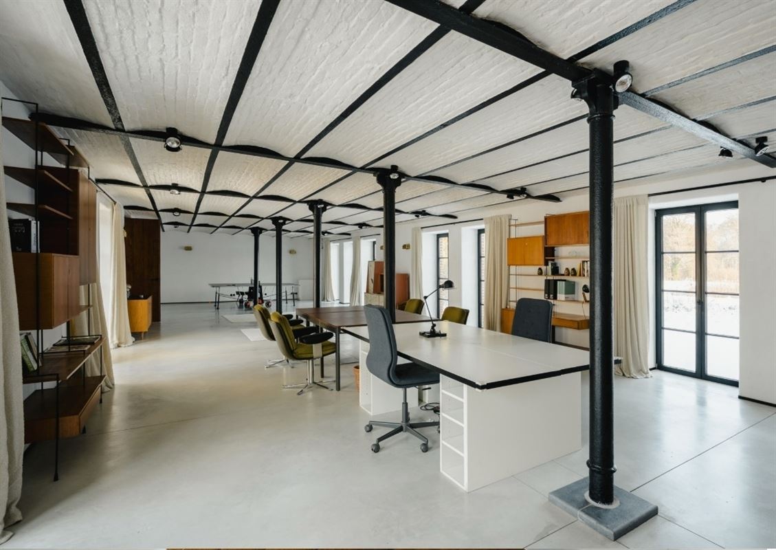 Image 13 : Propriété de prestige à 1315 INCOURT (Belgique) - Prix <small>à partir de</small> 5.500.000 &euro;