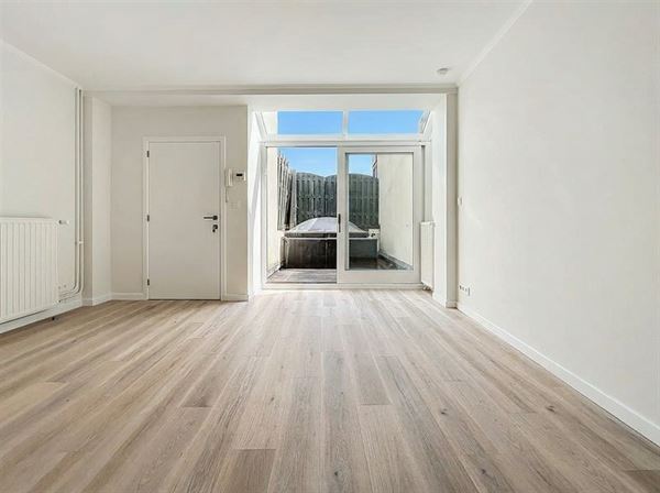 Appartement à 1000 BRUXELLES (Belgique) - Prix 950 &euro;