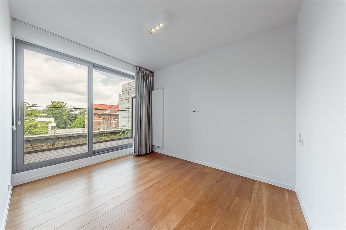 Image 25 : Appartement à 1050 IXELLES (Belgique) - Prix 3.550 &euro;