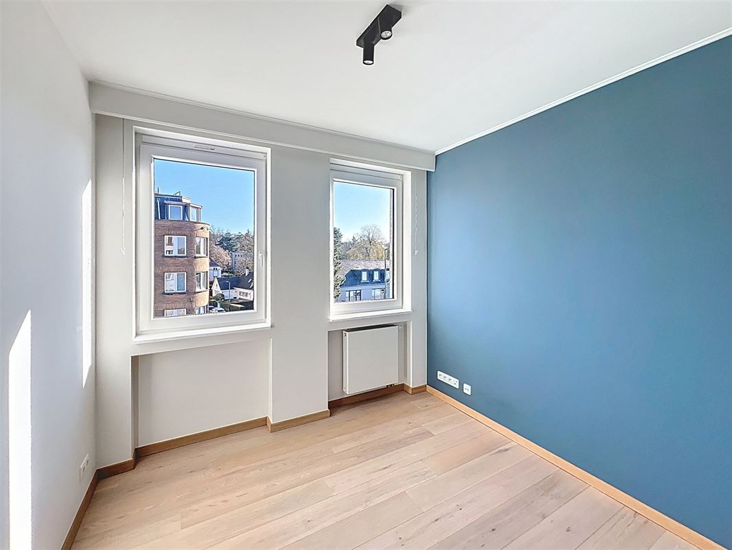 Image 22 : Appartement à 1180 UCCLE (Belgique) - Prix 2.500 &euro;