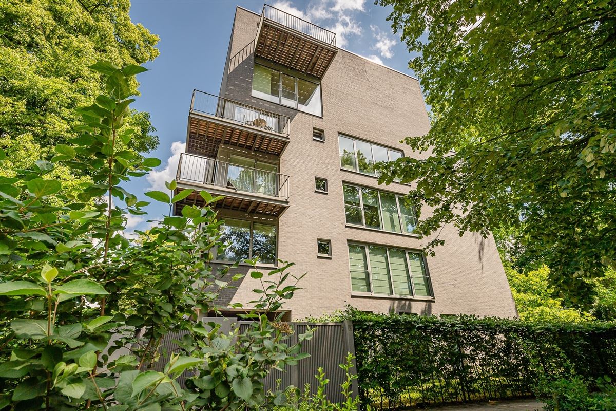 Image 37 : Appartement à 1050 IXELLES (Belgique) - Prix 3.550 &euro;