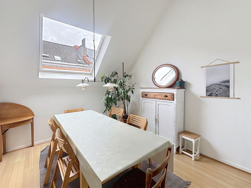 Image 14 : Appartement à 1150 WOLUWE-SAINT-PIERRE (Belgique) - Prix 2.100 &euro;