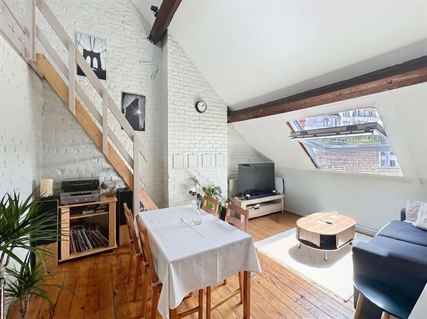 Appartement à 1200 woluwe-saint-lambert (Belgique) - Prix 830 &euro;