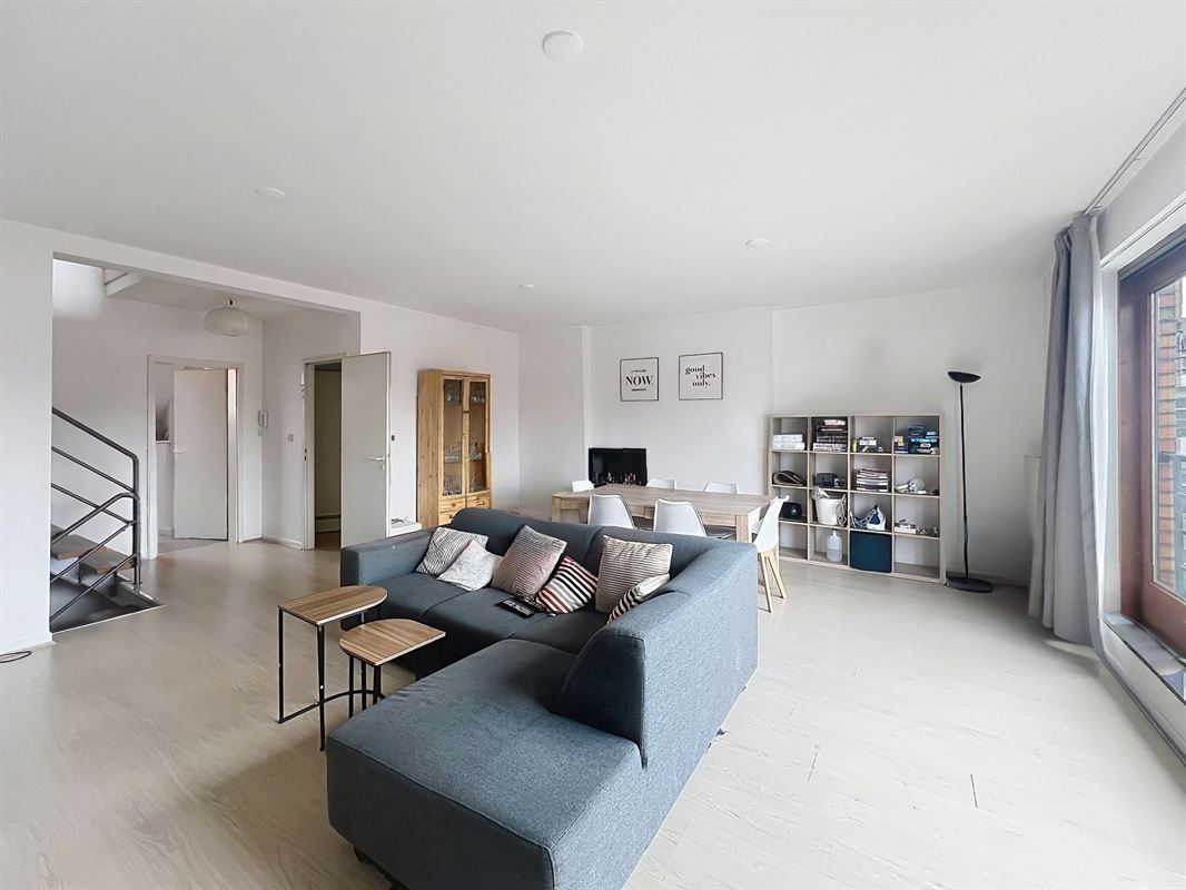 Image 12 : Appartement à 1150 WOLUWE-SAINT-PIERRE (Belgique) - Prix 2.200 &euro;