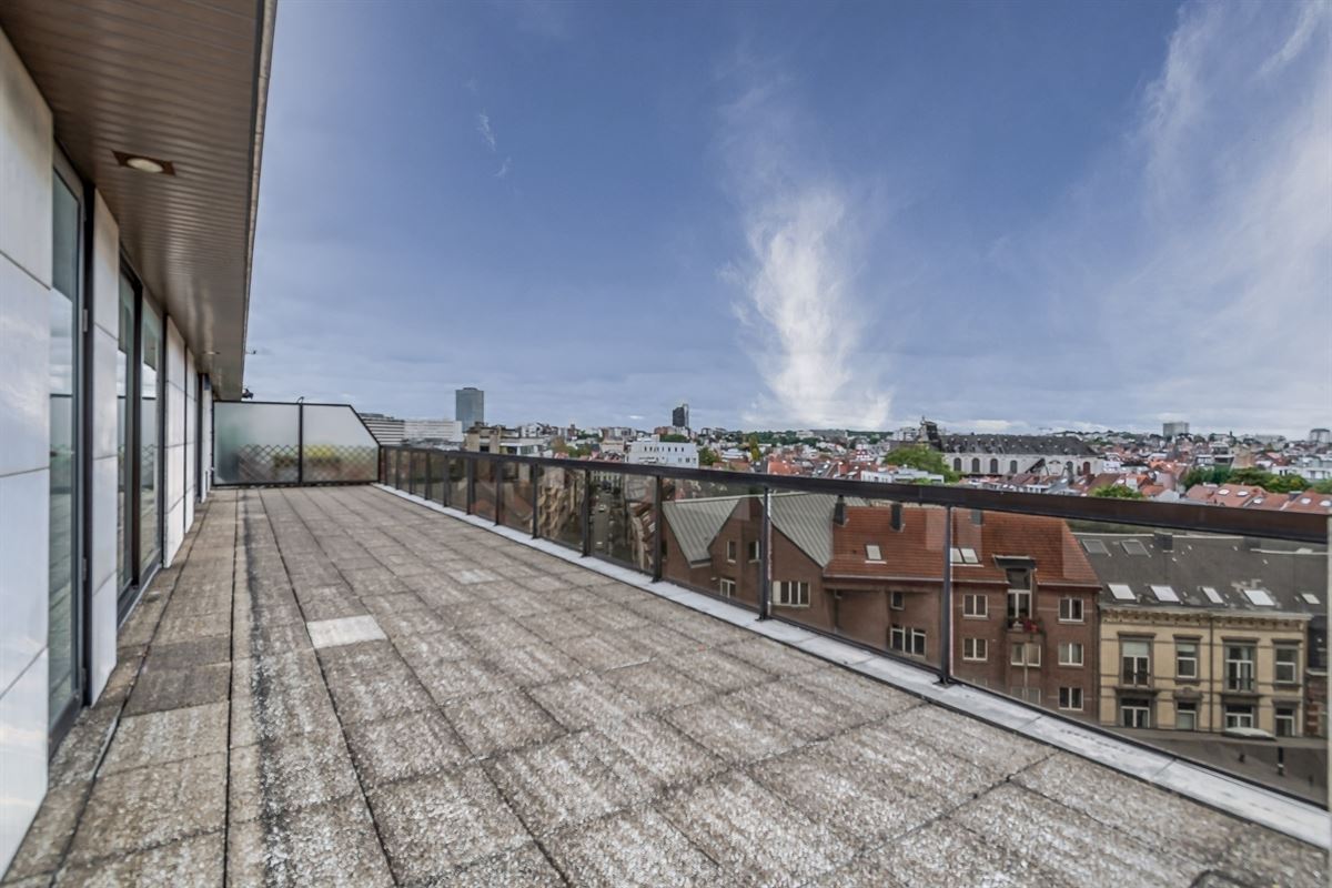 Image 26 : Apartment IN 1050 IXELLES (Belgium) - Price 2.200 &euro;