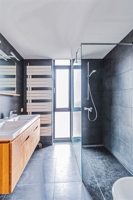 Image 24 : Apartment IN 1050 IXELLES (Belgium) - Price 2.200 &euro;