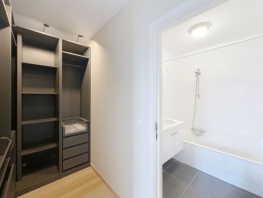 Image 15 : Appartement à 1000 BRUXELLES (Belgique) - Prix 285.000 &euro;