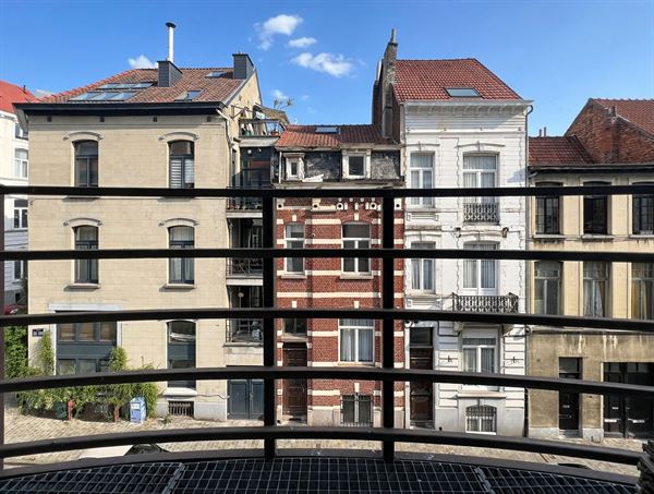Appartement à 1050 IXELLES (Belgique) - Prix 1.100 &euro;