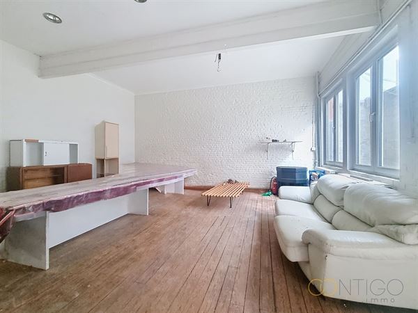 Bureaux, 4 chambres à louer à 1210 Saint-Josse-ten-Noode