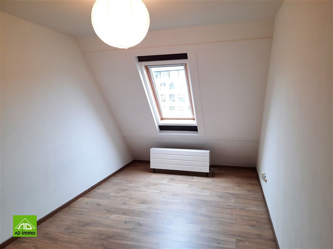 Image 9 : appartement à 5100 JAMBES (Belgique) - Prix 925 €