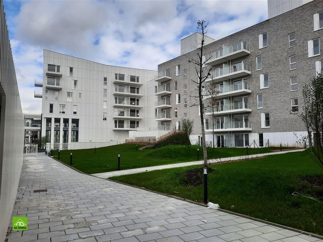 Image 2 : appartement à 5000 NAMUR (Belgique) - Prix 910 €