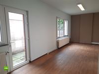 Image 8 : rez-de-chaussée commercial à 5004 BOUGE (Belgique) - Prix 450.000 €