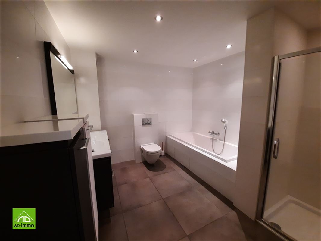Image 17 : duplex à 5100 JAMBES (Belgique) - Prix 980 €