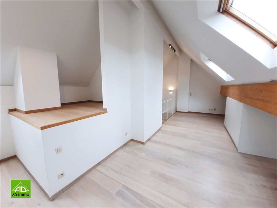 Image 11 : duplex à 5100 JAMBES (Belgique) - Prix 980 €