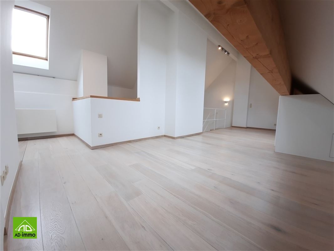 Image 10 : duplex à 5100 JAMBES (Belgique) - Prix 980 €