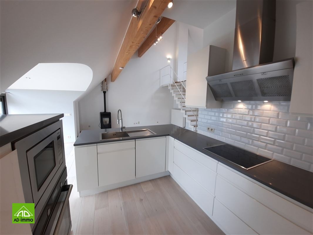 Image 7 : duplex à 5100 JAMBES (Belgique) - Prix 980 €