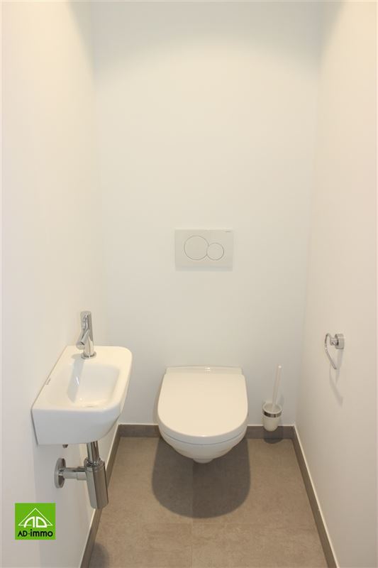 Image 10 : appartement à 5640 METTET (Belgique) - Prix 835 €