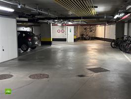 garage emplacement à 5100 JAMBES (Belgique) - Prix 