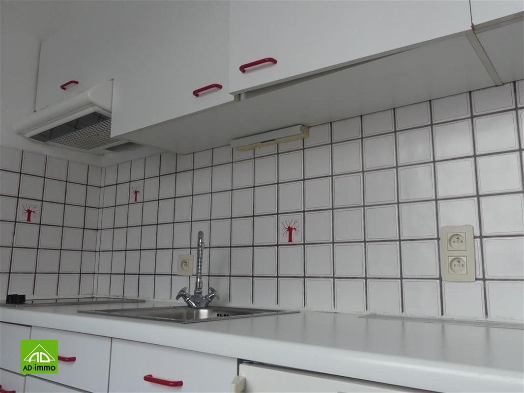 Image 6 : studio à 5100 JAMBES (Belgique) - Prix 490 €